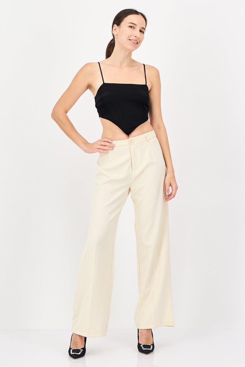 FOREVER 21 Women Square Neck Sleeveless Plain Crop Top, Black - Image 4